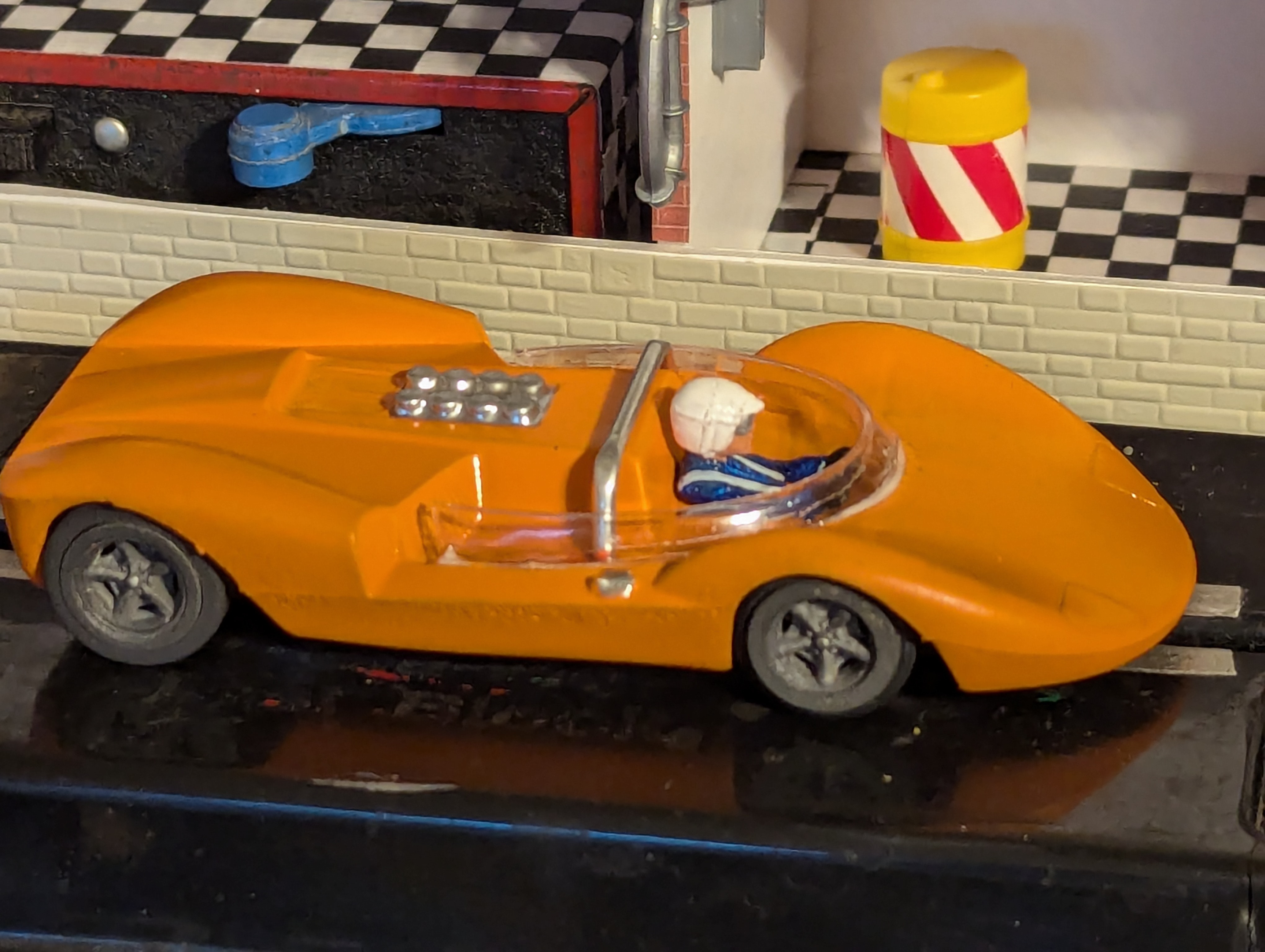 1968 Little Cucaracha - Racer - REH