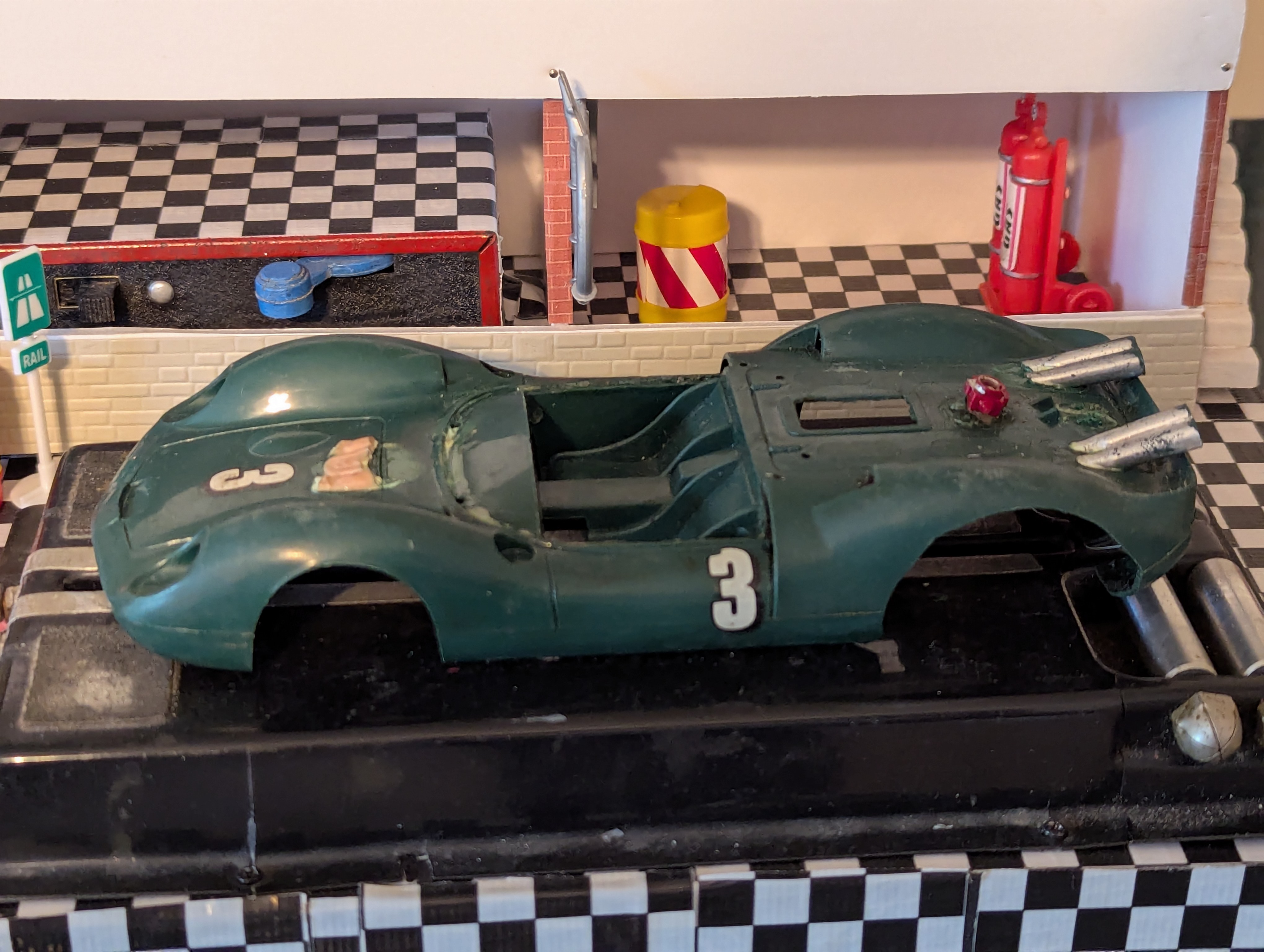 1965 Lotus-40 IFC- (Lotus 40-acha) - Racer